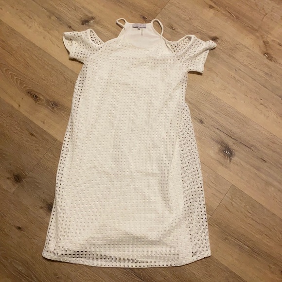 White crochet dress - Picture 1 of 2